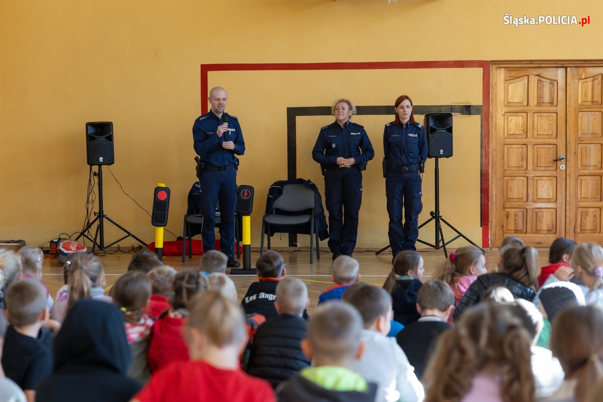 2024.10.18 - Policja Śląska edukuje najmłodszych w ramach kampanii „Dzieciństwo bez Przemocy” - fotoreportaż