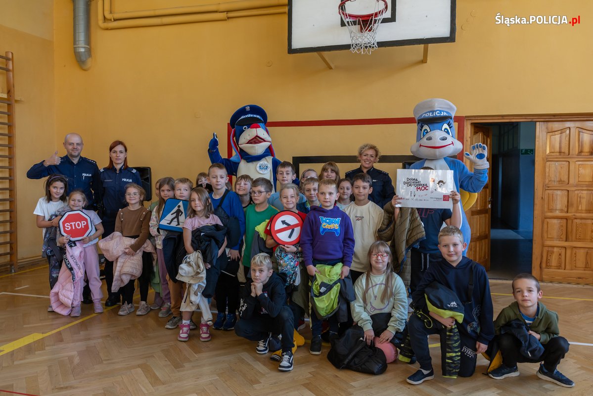 2024.10.18 - Policja Śląska edukuje najmłodszych w ramach kampanii „Dzieciństwo bez Przemocy” - fotoreportaż