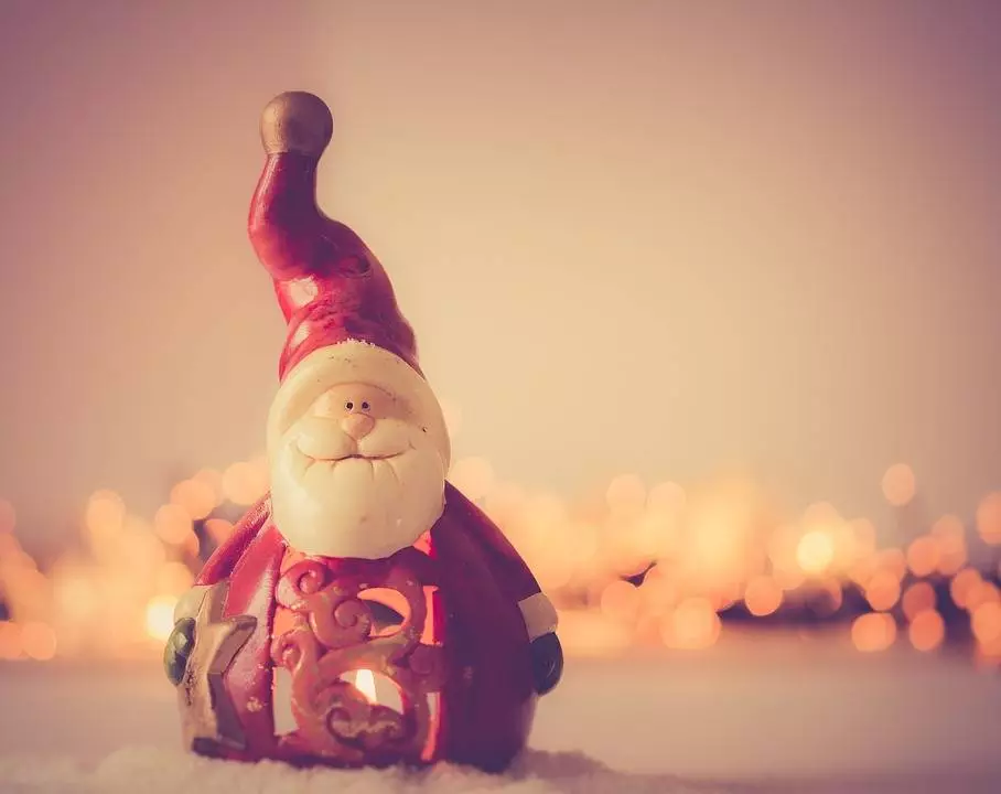 21. Czapka Świętego Mikołaja. Młodzieżowa Rada Miasta kolejny raz organizuje akcję / fot. Pixabay