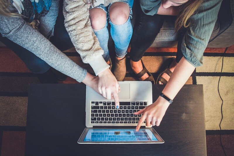 Dlaczego warto kupować buty online?