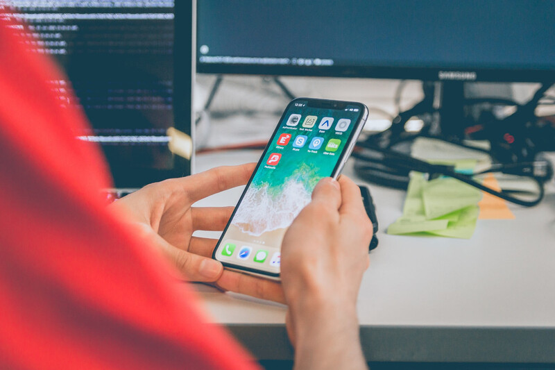 Jak zadbać o iPhone X?