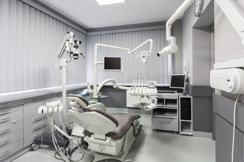 Klinika stomatologiczna na duże problemy z uzębieniem
