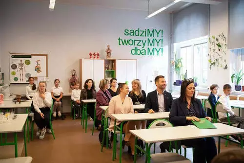 Otwarcie "Zielonej pracowni - Eko Azyl Dziewiątki"