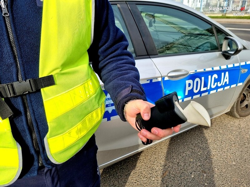 Rybnik: Motorowerem, na zakazie i z promilami spowodował kolizję!