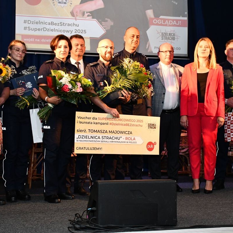 Sierżant Kamil Stolarski na podium w plebiscycie #SuperDzielnicowy