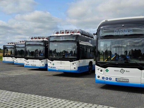Specjalne kursy i ekologiczny autobus wodorowy na finał Industriady
