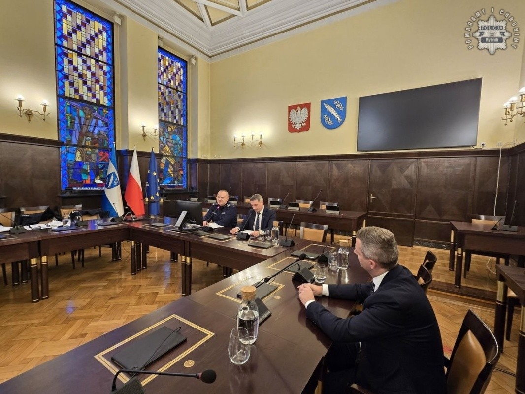 Sztandar dla rybnickiej policji. Wyraz wdzięczności za służbę!
