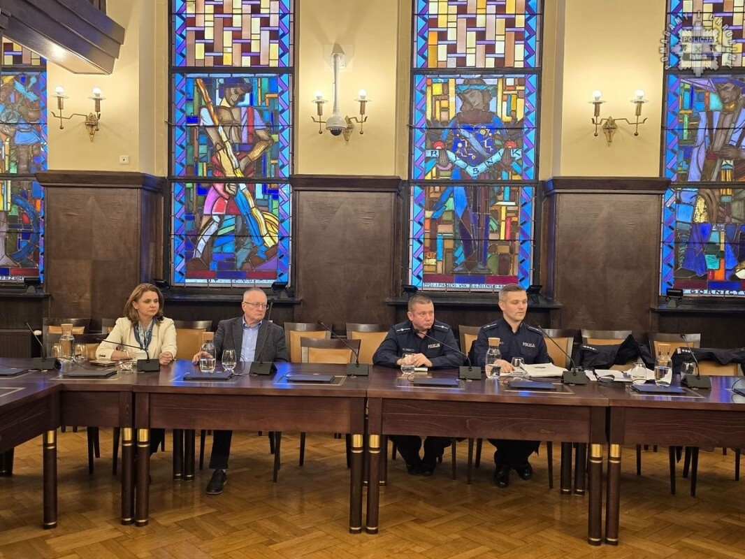 Sztandar dla rybnickiej policji. Wyraz wdzięczności za służbę!