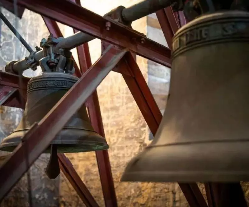 Wyjątkowe dzwony w Popielowie. Ich historia sięga czasów średniowiecza!