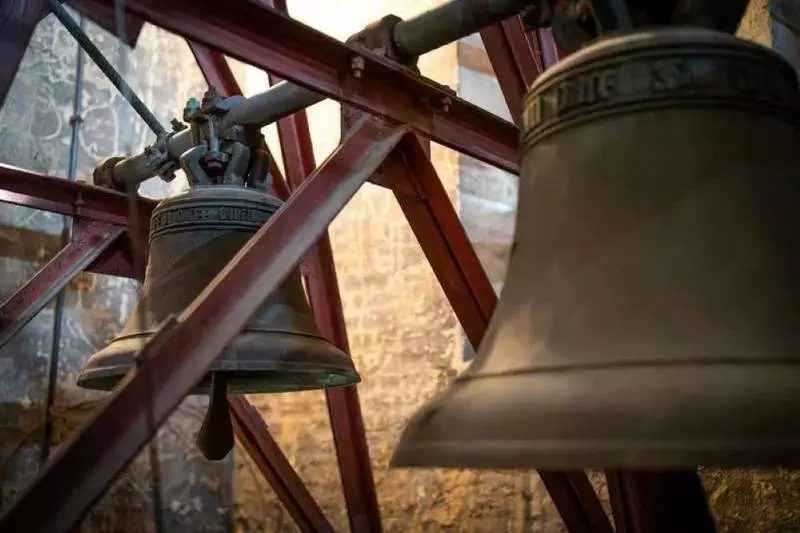 Wyjątkowe dzwony w Popielowie. Ich historia sięga czasów średniowiecza!